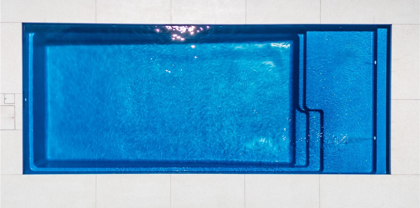Aerial view of the Sunseeker pool and splash deck